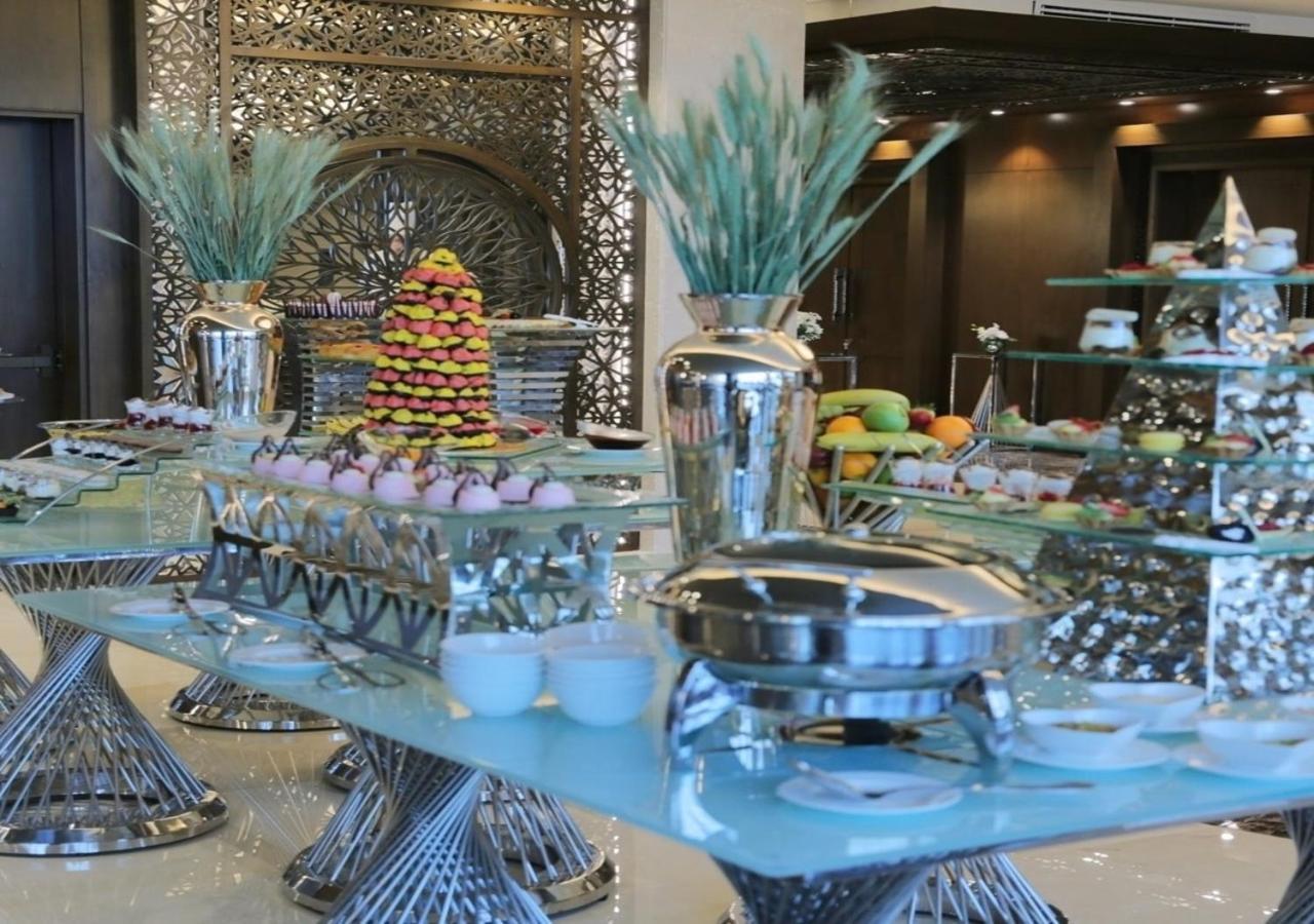 Grand Hotel Kuwait City Eksteriør billede